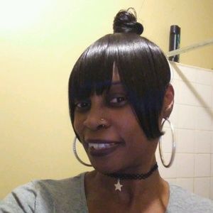 Meet your Posher, Donna